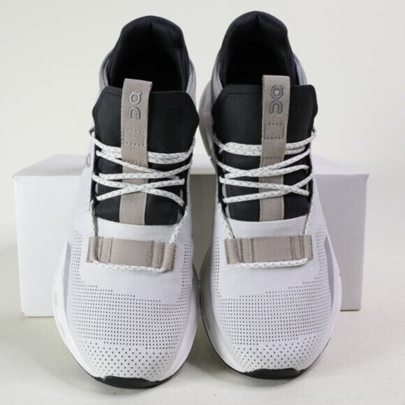 On Cloud Cloudnova Running Sneakers Women - Picture 1 of 5